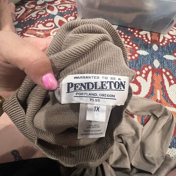 Pendleton Sweater  - Picture 3 of 4
